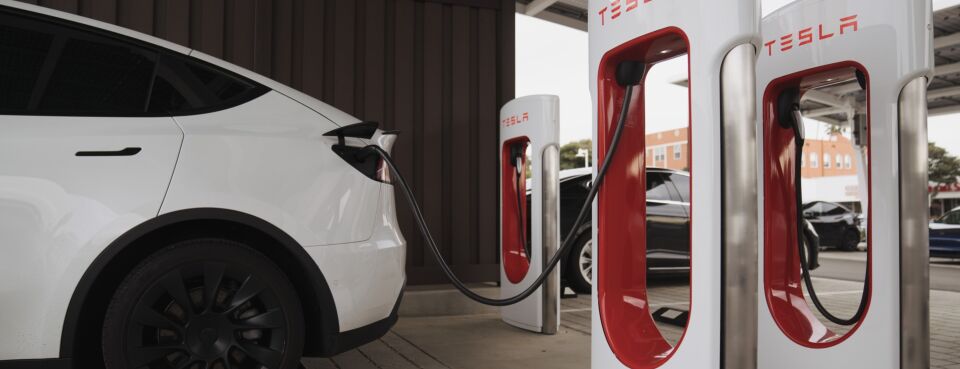 Tesla Taps Big Law to Grow Musk’s ‘Hardcore’ Litigation Team (1) Tesla Taps Big Law to Grow Musk’s ‘Hardcore’ Litigation Team (1)
